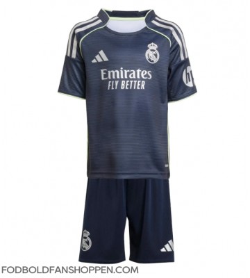 Real Madrid Kylian Mbappe #9 Udebanetrøje Børn 2025-26 Kortærmet (+ Korte bukser)